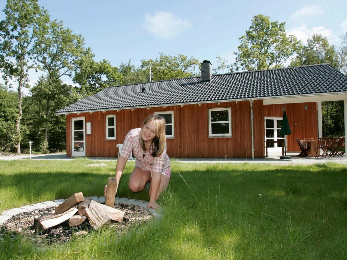 6 Person Holiday Home In Hadsund Odde Zimmer foto